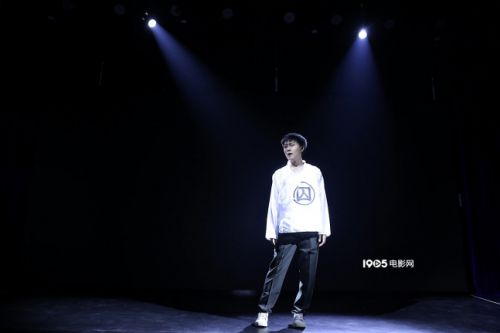 《今夜,主打一个爆炸》奋逗剧场首演， 在